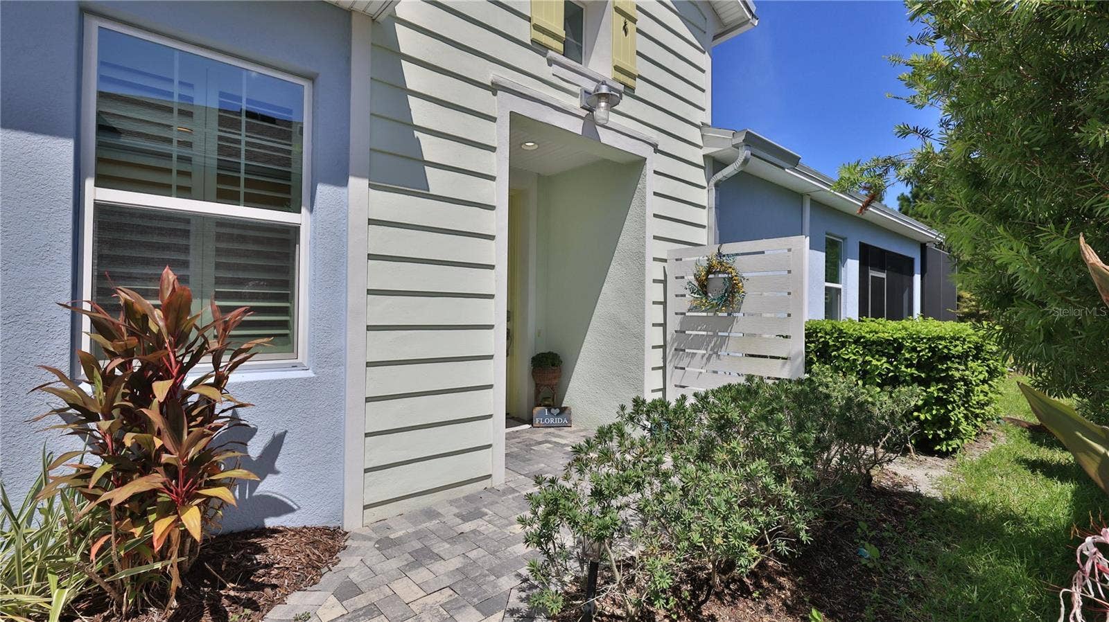 1162 FINS UP COURT, Daytona Beach, FL 32124 1162 FINS UP COURT, Daytona Beach, FL 32124