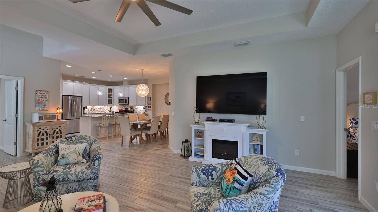 1162 FINS UP COURT, Daytona Beach, FL 32124 1162 FINS UP COURT, Daytona Beach, FL 32124