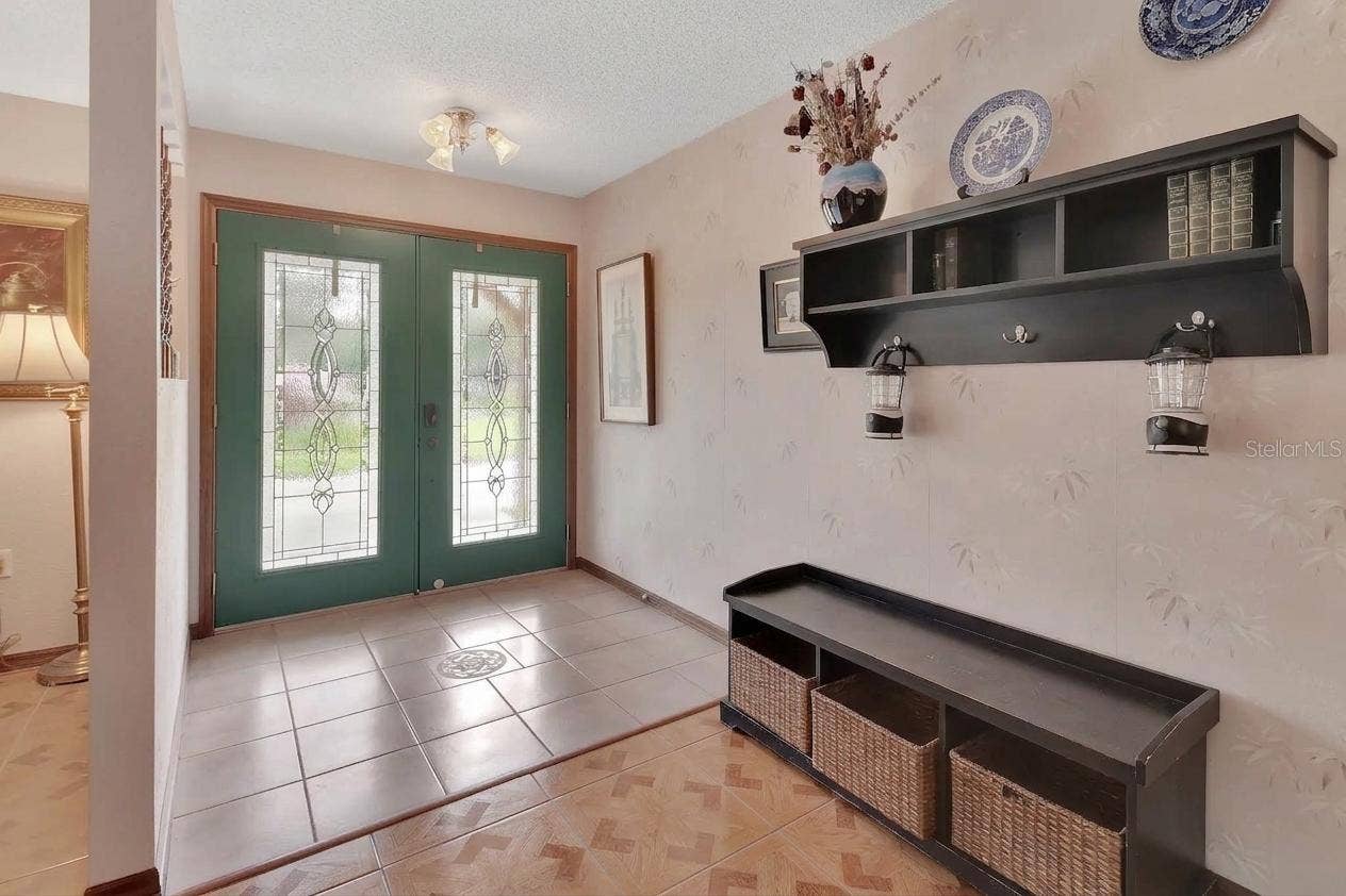 1027 VALLEY FORGE ROAD, Deland, FL 32720