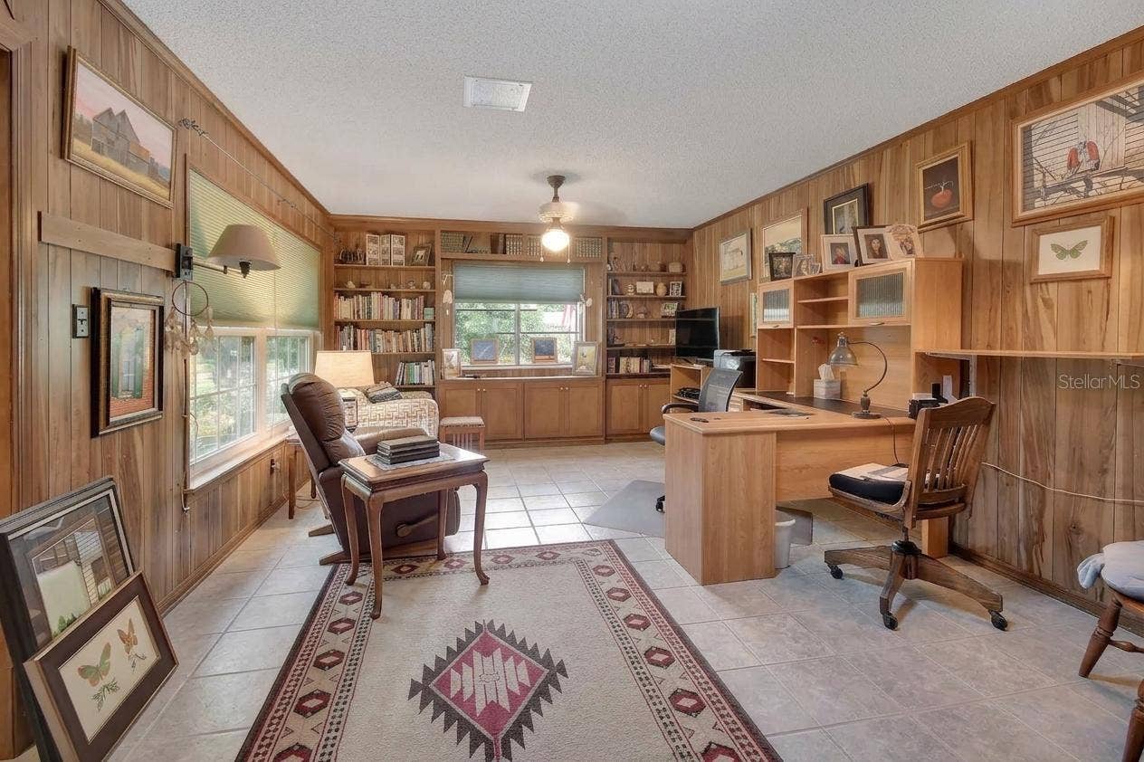 1027 VALLEY FORGE ROAD, Deland, FL 32720