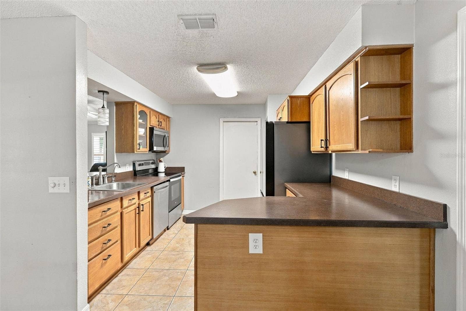 2188 8TH AVENUE, Deland, FL 32724 KITCHEN