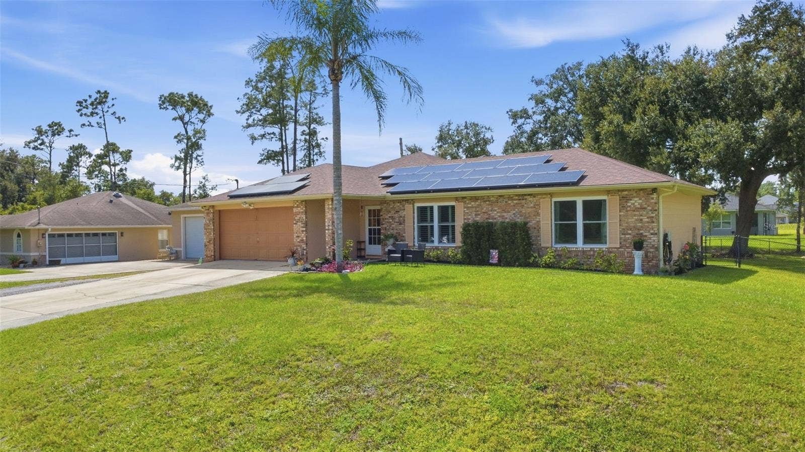 2188 8TH AVENUE, Deland, FL 32724 FRONT YARD