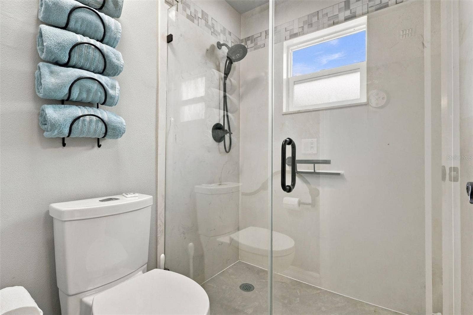 2188 8TH AVENUE, Deland, FL 32724 PRIMARY BATHROOM