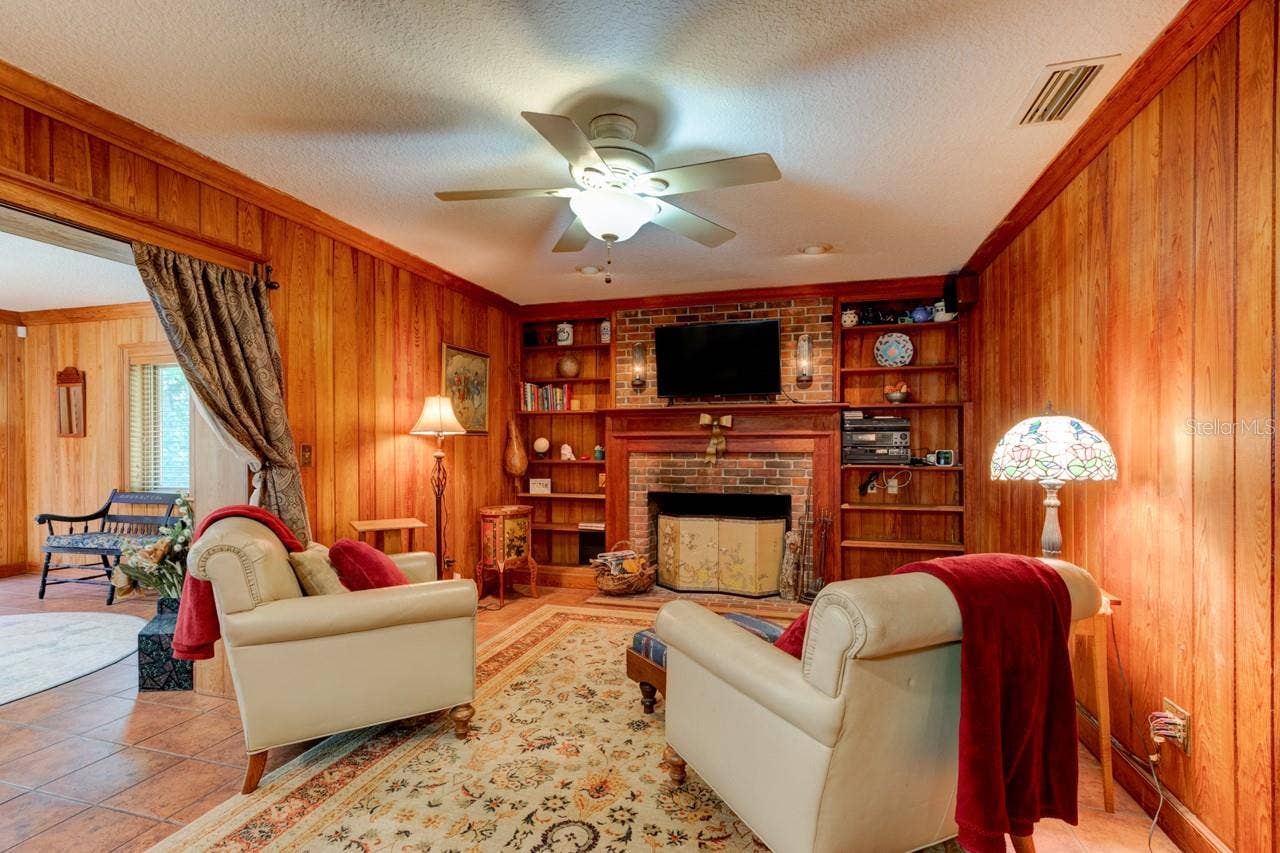 1525 HARMONY AVENUE, Ormond Beach, FL 32174 1525 HARMONY AVENUE, Ormond Beach, FL 32174