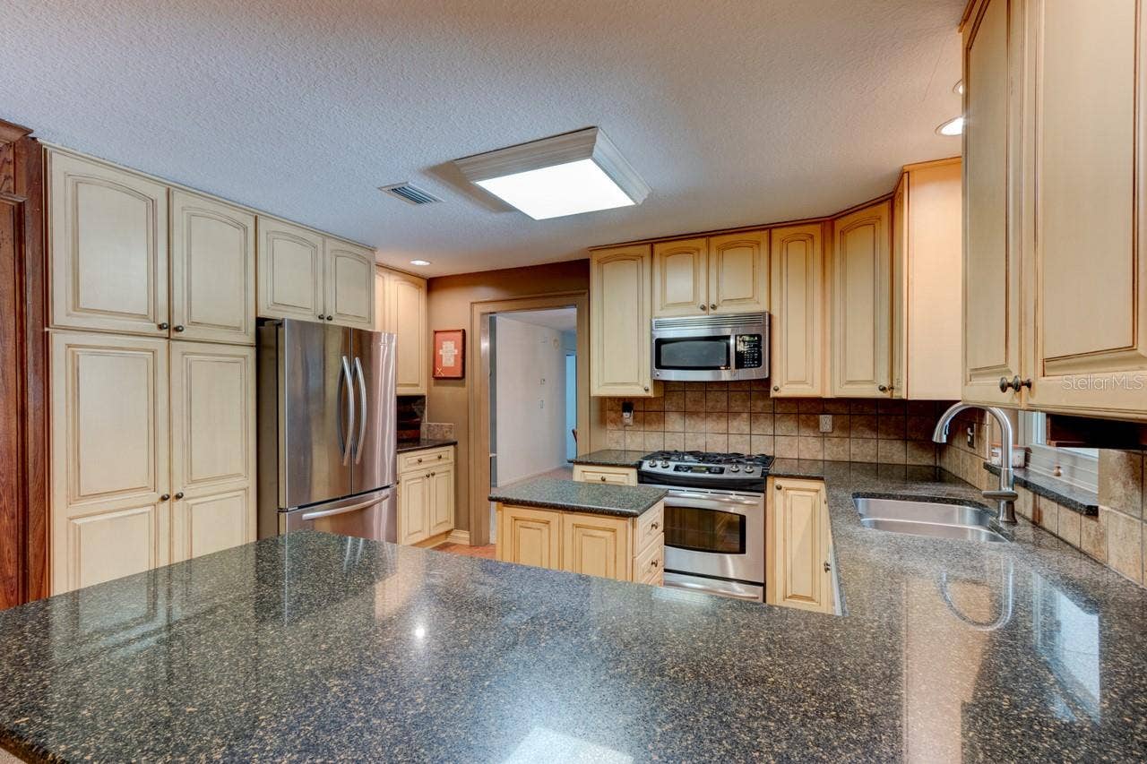 1525 HARMONY AVENUE, Ormond Beach, FL 32174 1525 HARMONY AVENUE, Ormond Beach, FL 32174