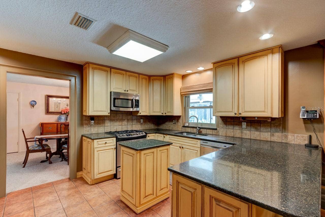 1525 HARMONY AVENUE, Ormond Beach, FL 32174 1525 HARMONY AVENUE, Ormond Beach, FL 32174