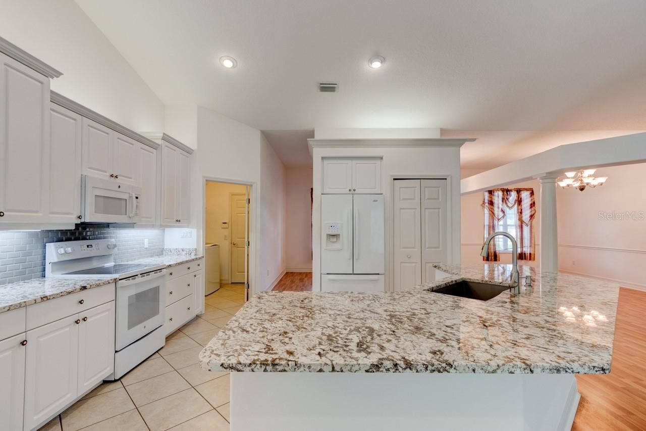 19 WATERBLUFF DRIVE, Ormond Beach, FL 32174 19 WATERBLUFF DRIVE, Ormond Beach, FL 32174