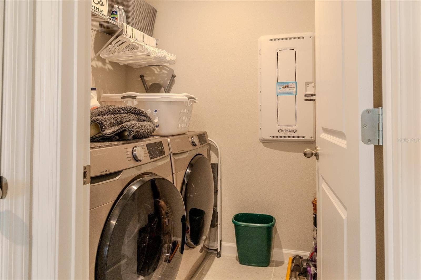 3049 RUBY FALLS DRIVE, Deland, FL 32724 3049 RUBY FALLS DRIVE, Deland, FL 32724