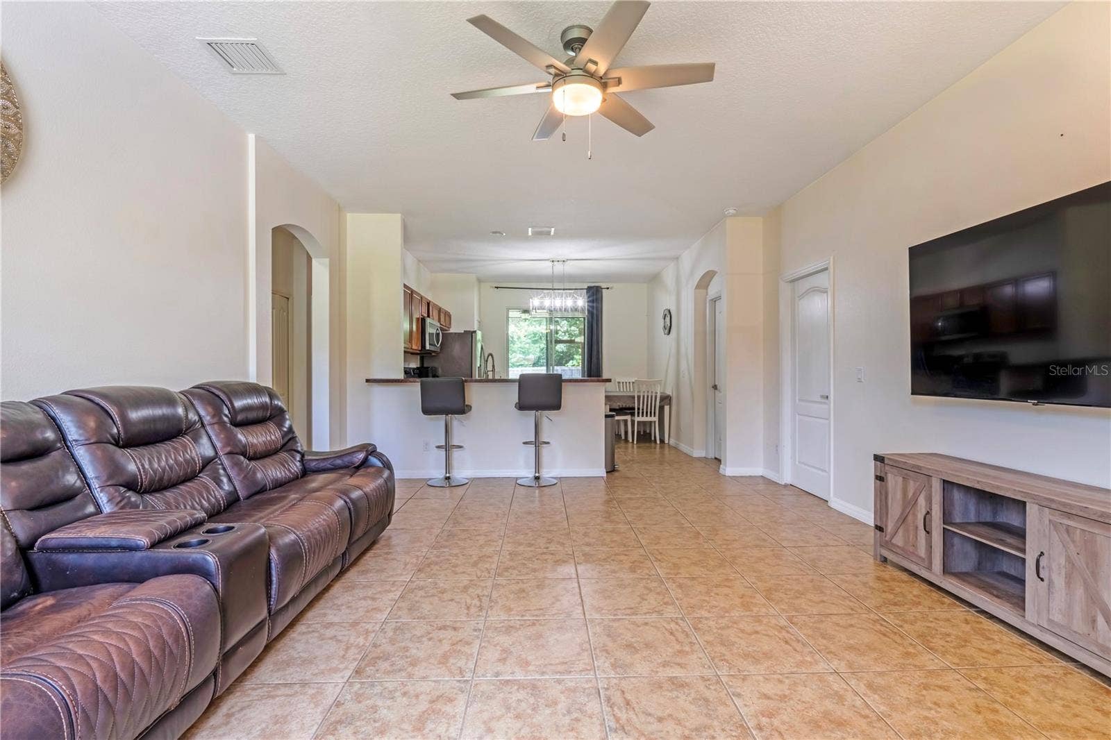 3348 GRAND AVENUE, Deland, FL 32720