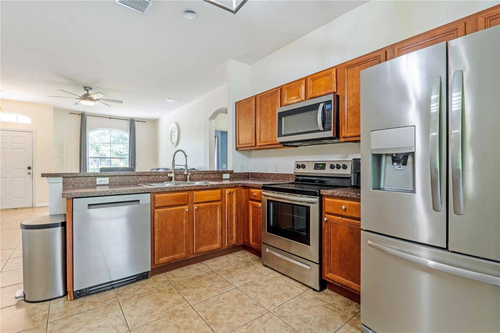 3348 GRAND AVENUE, Deland, FL 32720