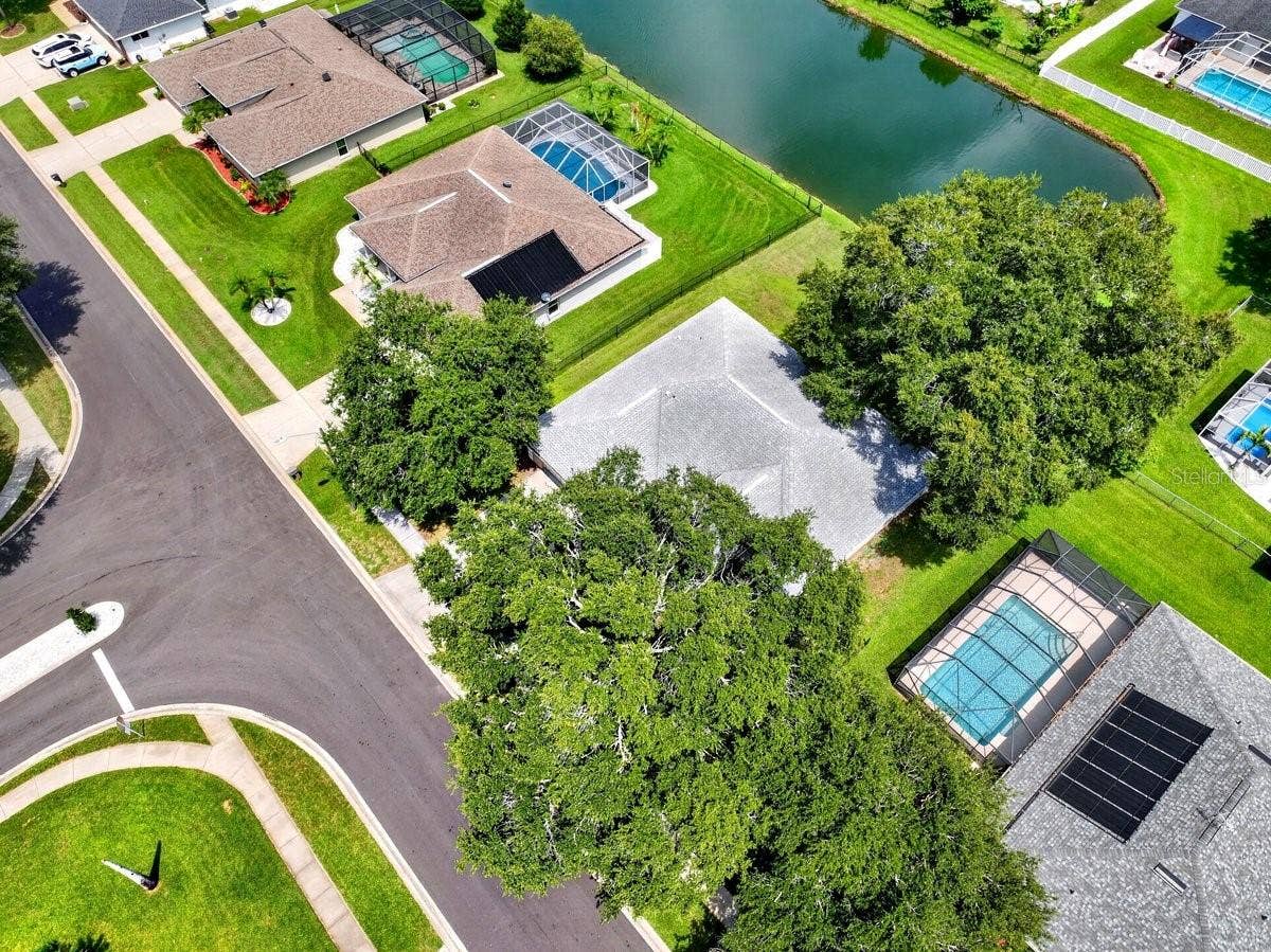 5 SPINNAKER CIRCLE, South Daytona, FL 32119 5 SPINNAKER CIRCLE, South Daytona, FL 32119