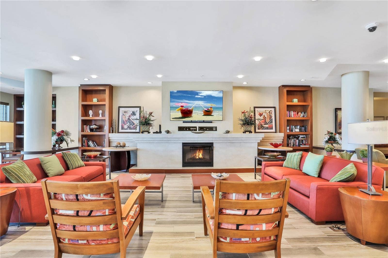 1925 S ATLANTIC AVENUE, #806, Daytona Beach Shores, FL 32118 Social room