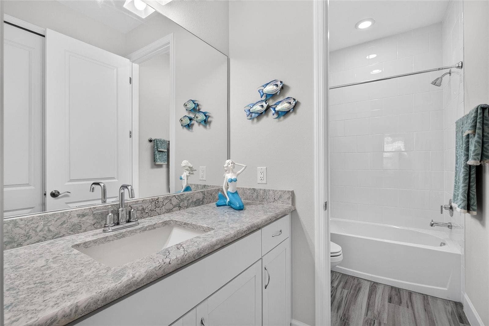 826 SUNNY HORIZON COURT, Daytona Beach, FL 32124