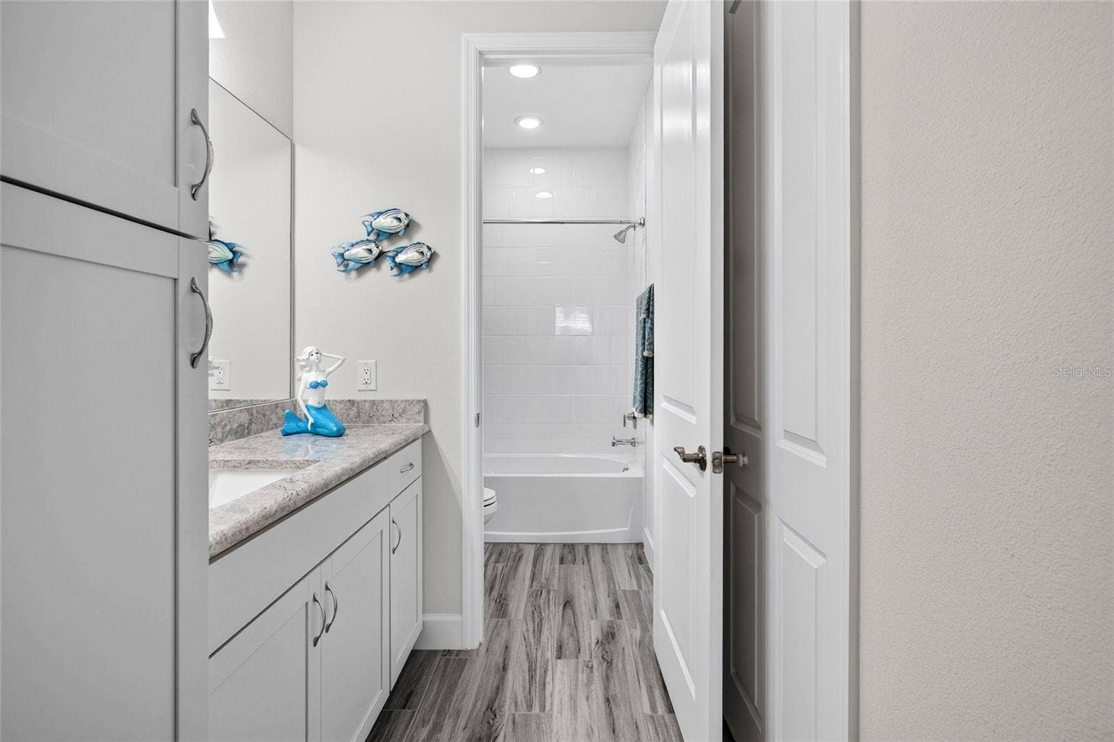 826 SUNNY HORIZON COURT, Daytona Beach, FL 32124