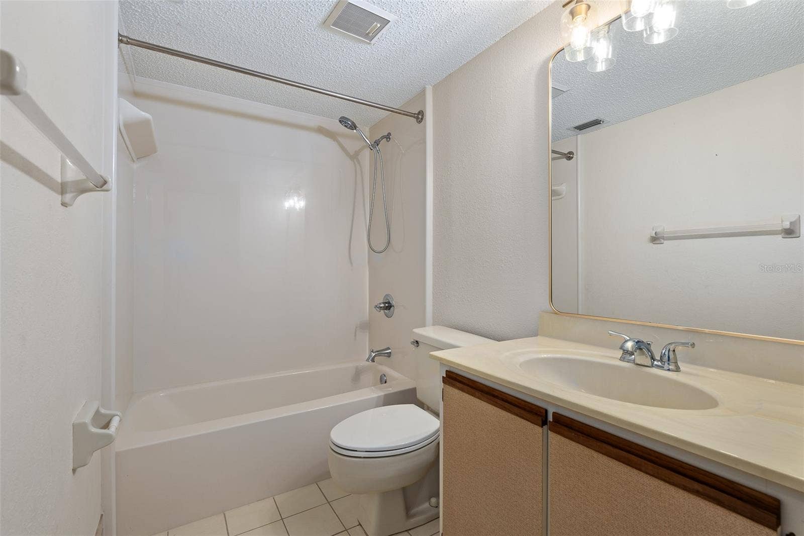 275 INDIGO DRIVE, #1040, Daytona Beach, FL 32114