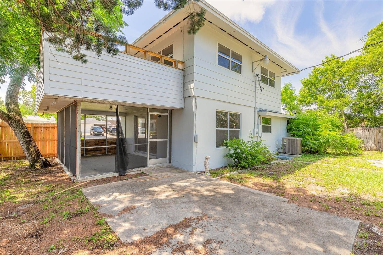 1318 KILLIAN STREET, Daytona Beach, FL 32114