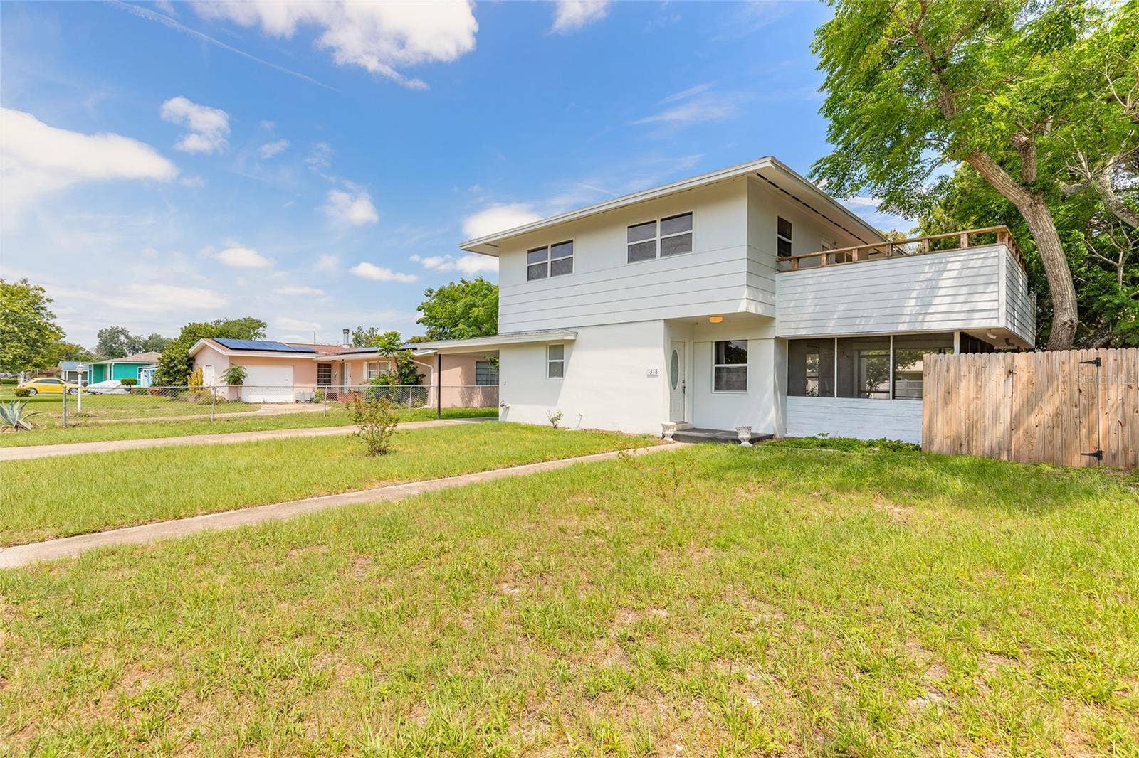 1318 KILLIAN STREET, Daytona Beach, FL 32114