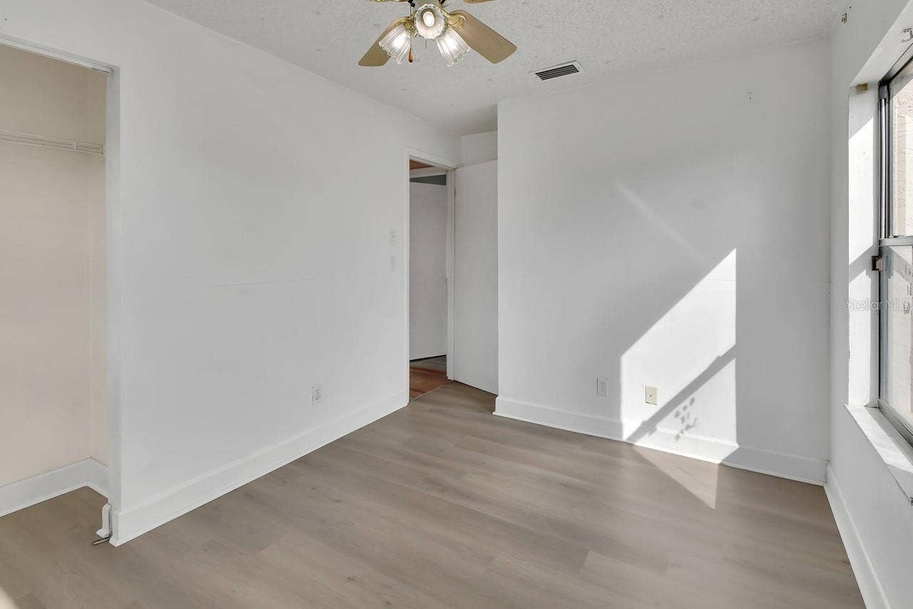 583 CAMBRIDGE CIRCLE, South Daytona, FL 32119 583 CAMBRIDGE CIRCLE, South Daytona, FL 32119