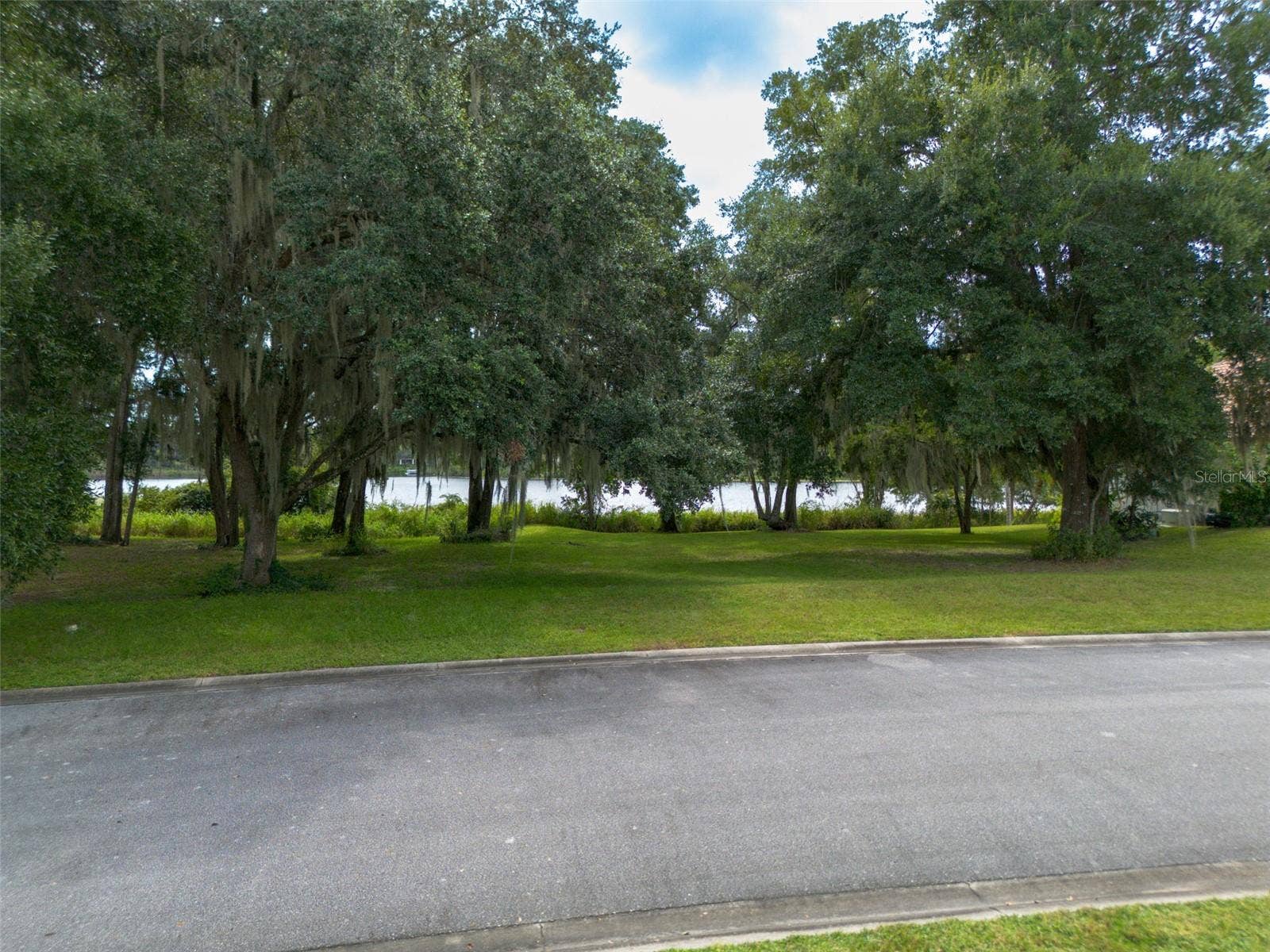 3613 AZURITE COURT, Deland, FL 32724 3613 AZURITE COURT, Deland, FL 32724