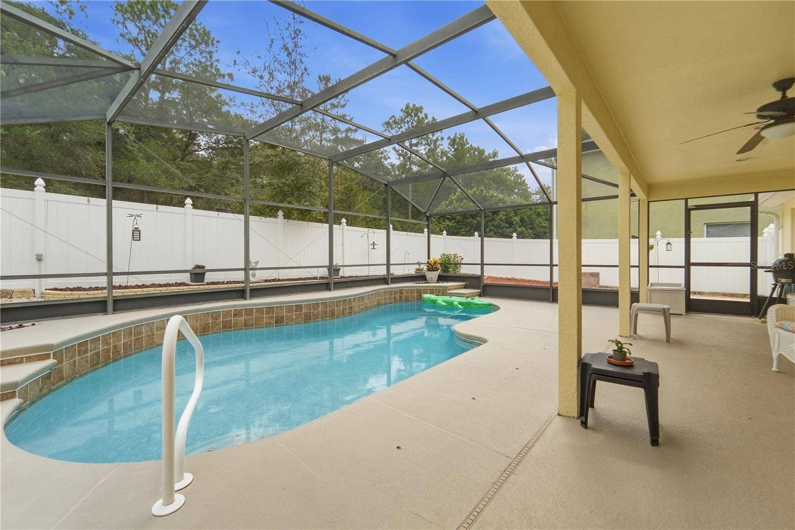 1420 BENT OAKS BOULEVARD, Deland, FL 32724 Perfect size pool for enjoying a swim and entertaining. Resurfaced in 2018.