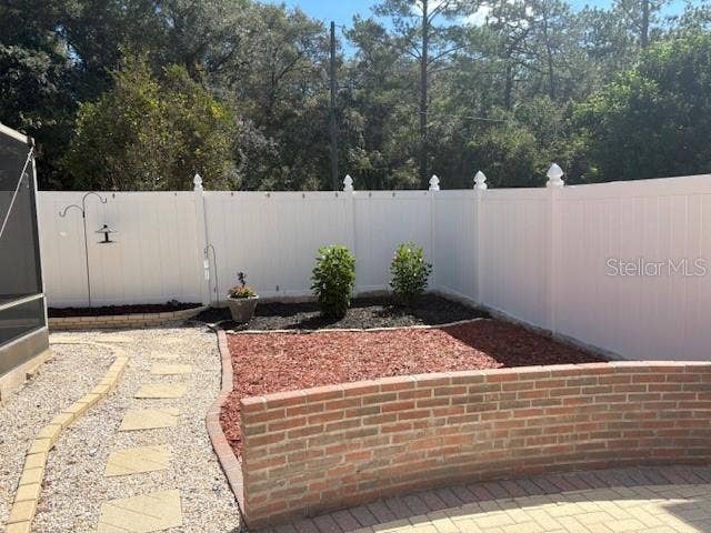 1420 BENT OAKS BOULEVARD, Deland, FL 32724 Low maintenance gardening!