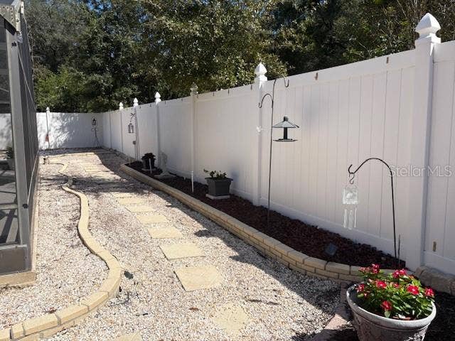 1420 BENT OAKS BOULEVARD, Deland, FL 32724 White vinyl fencing and more low maintenance yard