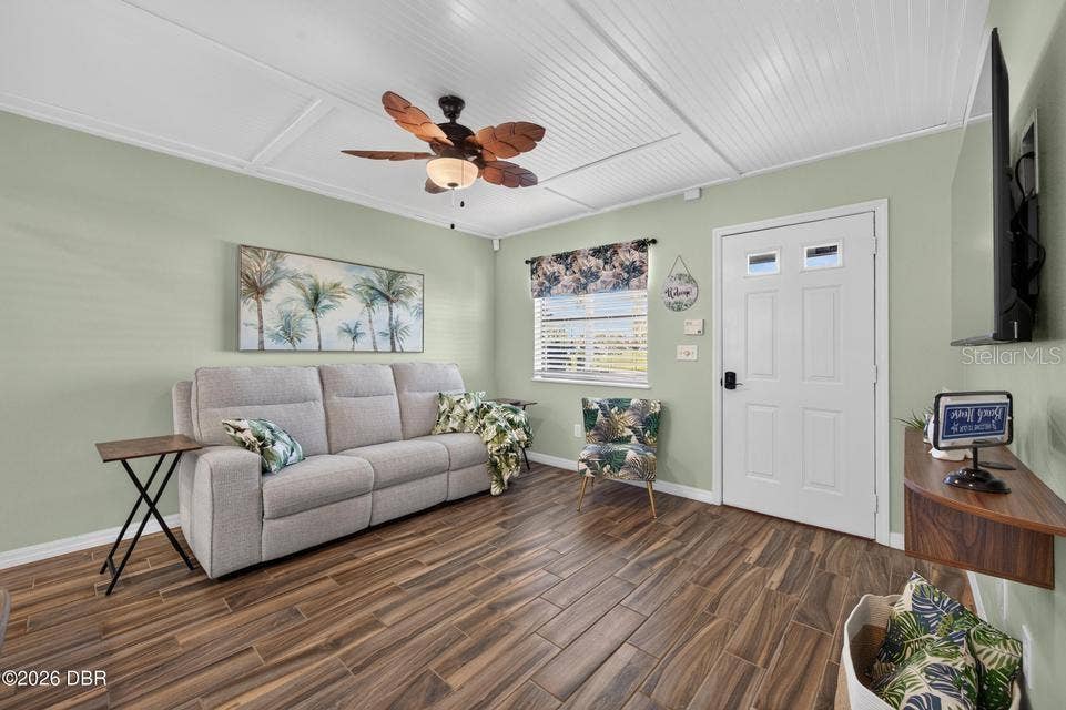 26 ORIOLE CIRCLE, #A, Ormond Beach, FL 32176 Living Room