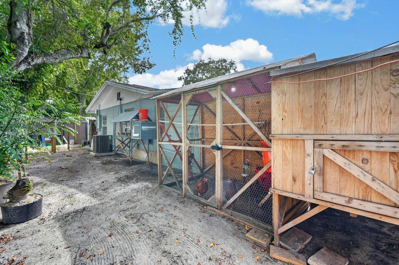 1214 FLOMICH STREET, Daytona Beach, FL 32117