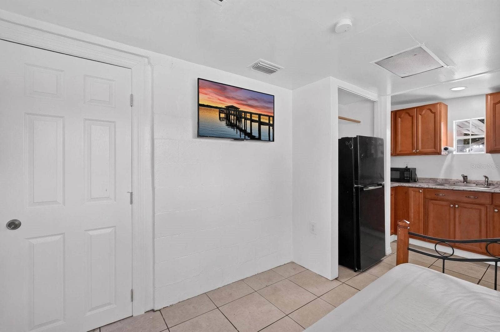 1214 FLOMICH STREET, Daytona Beach, FL 32117