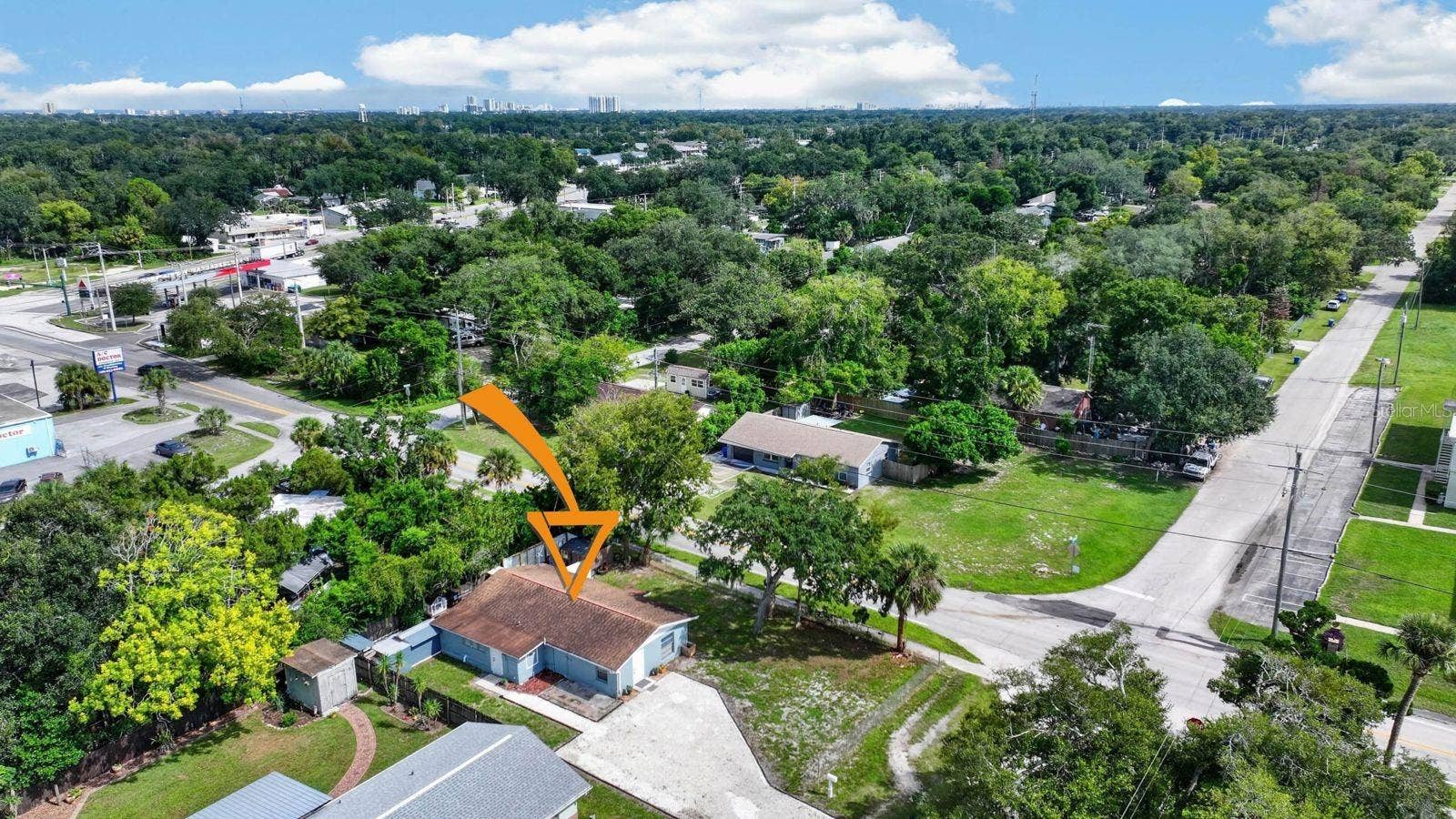 1214 FLOMICH STREET, Daytona Beach, FL 32117