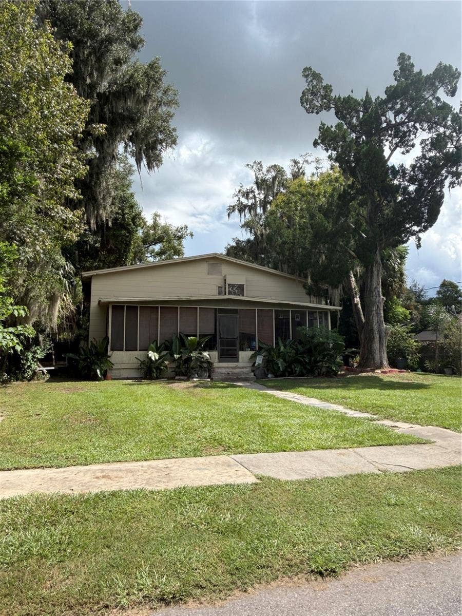 730 LINDLEY BOULEVARD, Deland, FL 32724