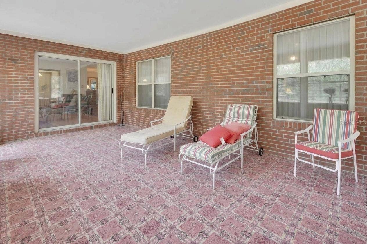 350 LAFAYETTE PLACE, Deland, FL 32720 350 LAFAYETTE PLACE, Deland, FL 32720
