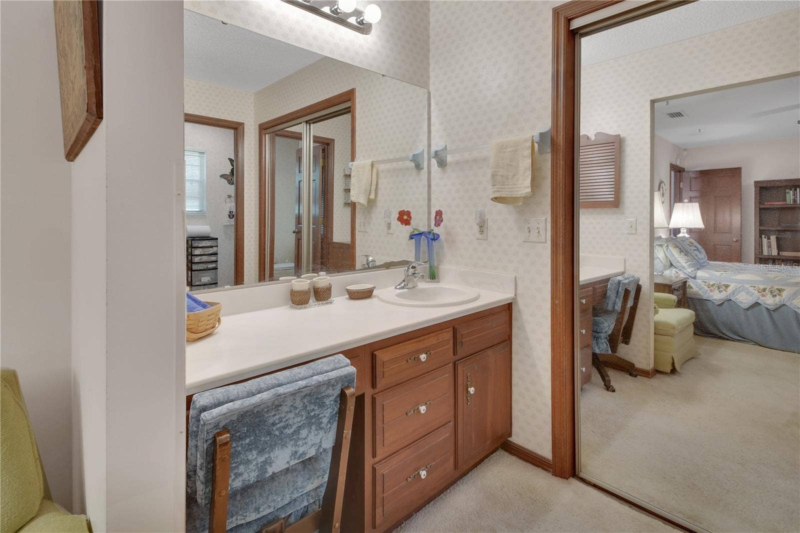350 LAFAYETTE PLACE, Deland, FL 32720 350 LAFAYETTE PLACE, Deland, FL 32720
