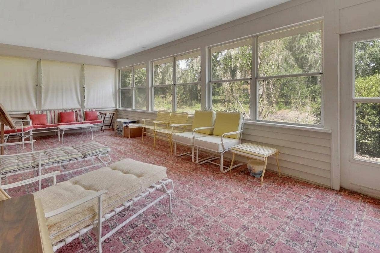 350 LAFAYETTE PLACE, Deland, FL 32720 350 LAFAYETTE PLACE, Deland, FL 32720