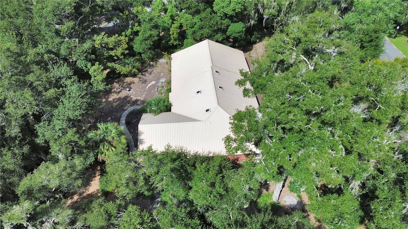 350 LAFAYETTE PLACE, Deland, FL 32720 350 LAFAYETTE PLACE, Deland, FL 32720