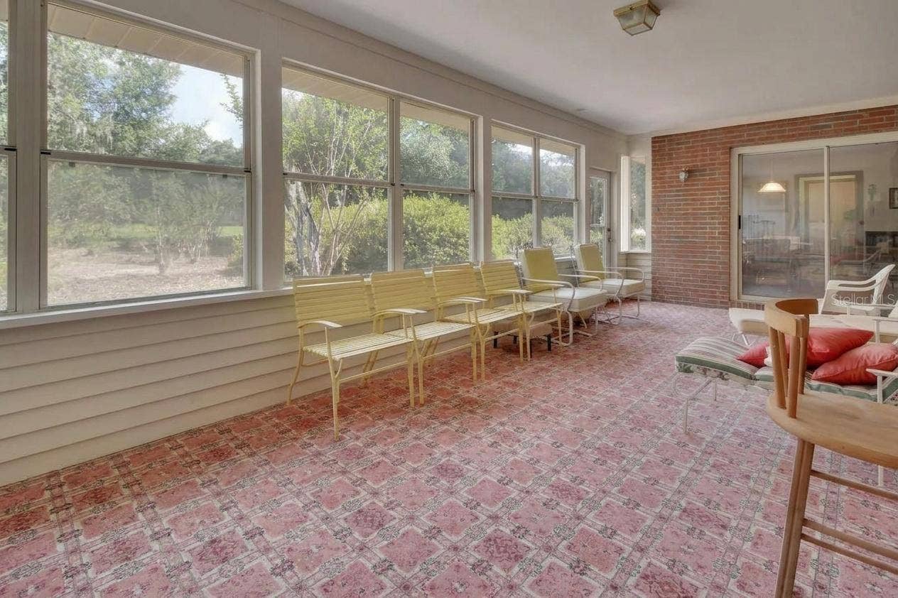 350 LAFAYETTE PLACE, Deland, FL 32720 350 LAFAYETTE PLACE, Deland, FL 32720