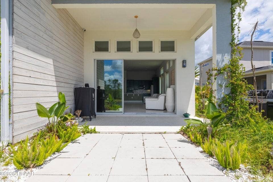 171 AZURE COURT, Daytona Beach, FL 32124 171 AZURE COURT, Daytona Beach, FL 32124