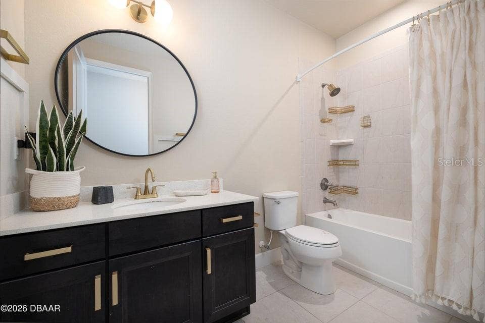 171 AZURE COURT, Daytona Beach, FL 32124 171 AZURE COURT, Daytona Beach, FL 32124