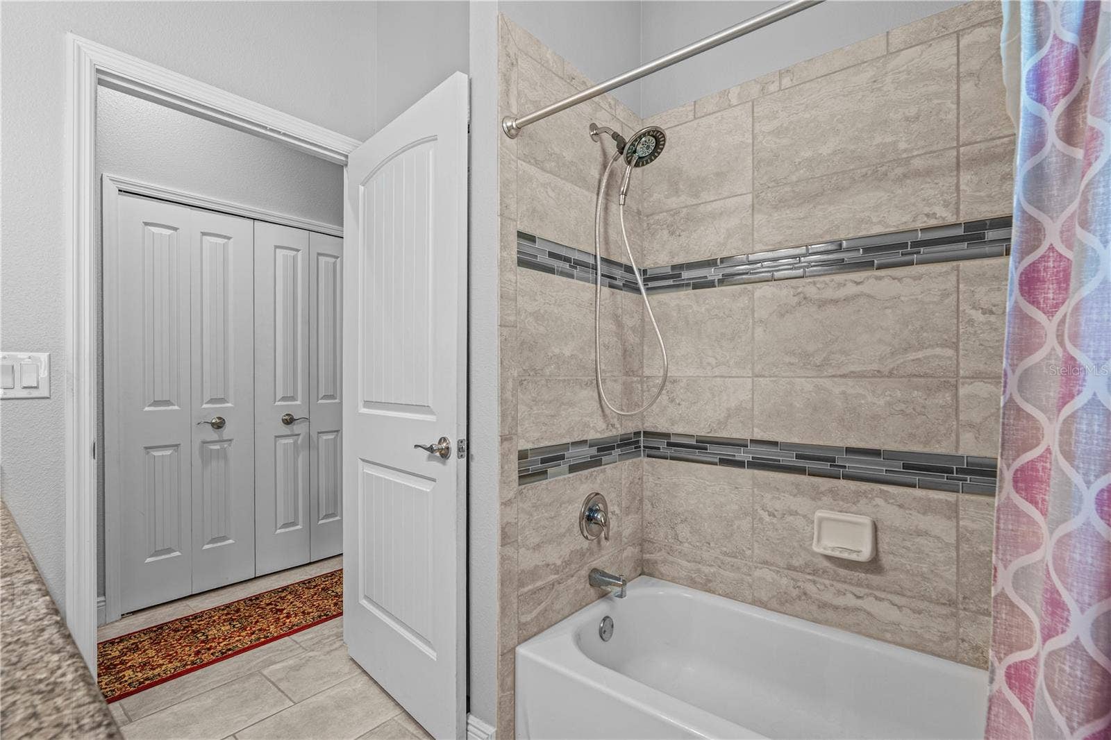 600 SUGAR RIDGE DRIVE, Deland, FL 32720