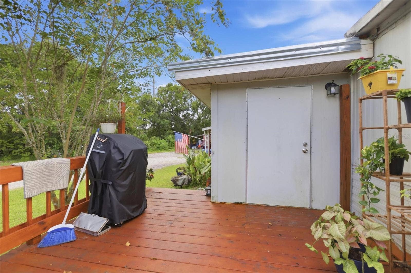 498 KING CHARLES CIRCLE, Deland, FL 32724 498 KING CHARLES CIRCLE, Deland, FL 32724