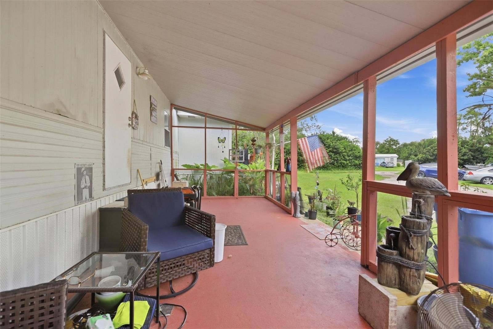 498 KING CHARLES CIRCLE, Deland, FL 32724 498 KING CHARLES CIRCLE, Deland, FL 32724