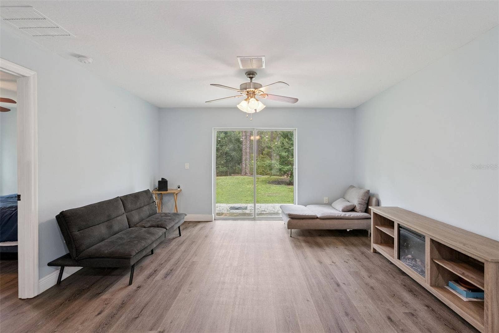 1639 11TH AVENUE, Deland, FL 32724