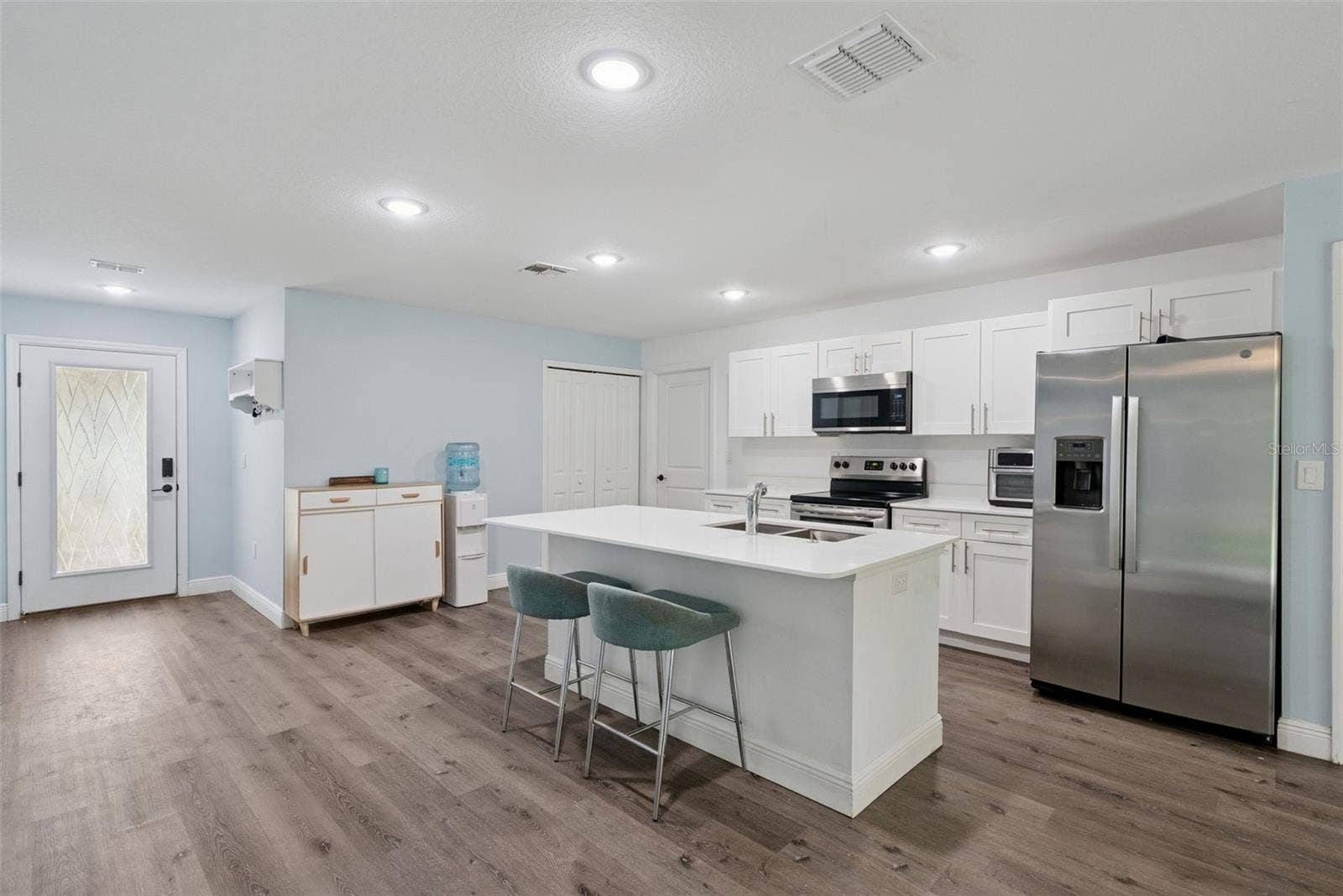 1639 11TH AVENUE, Deland, FL 32724