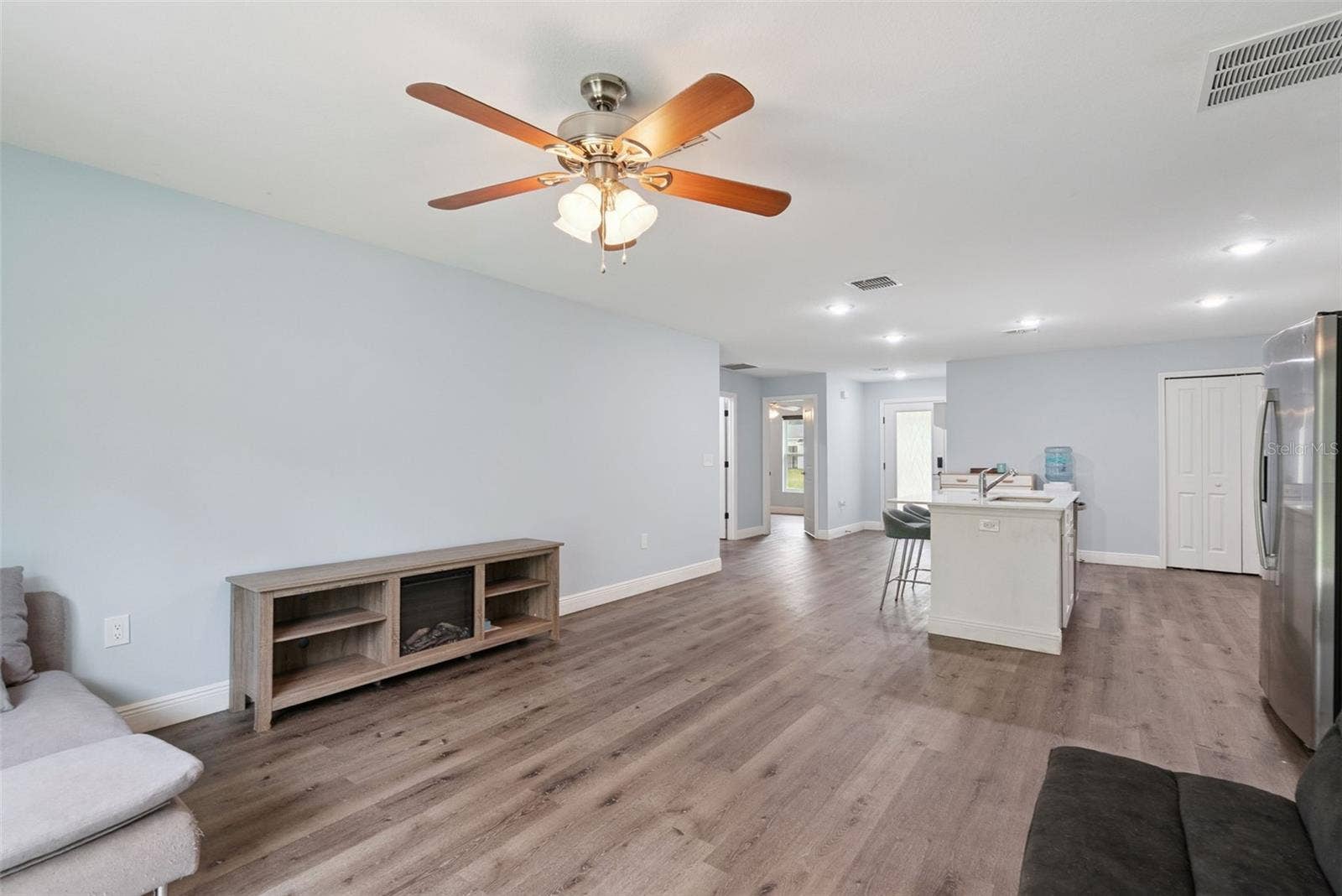 1639 11TH AVENUE, Deland, FL 32724
