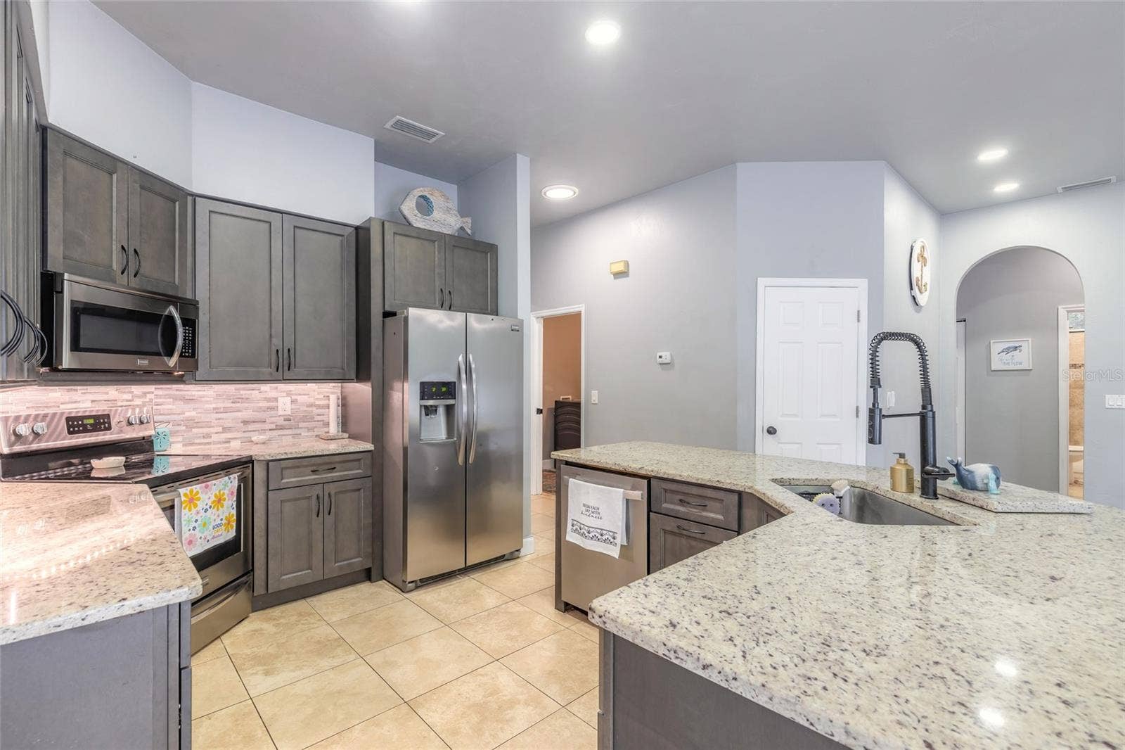 817 BAYRIDGE LANE LANE, Port Orange, FL 32127 817 BAYRIDGE LANE LANE, Port Orange, FL 32127