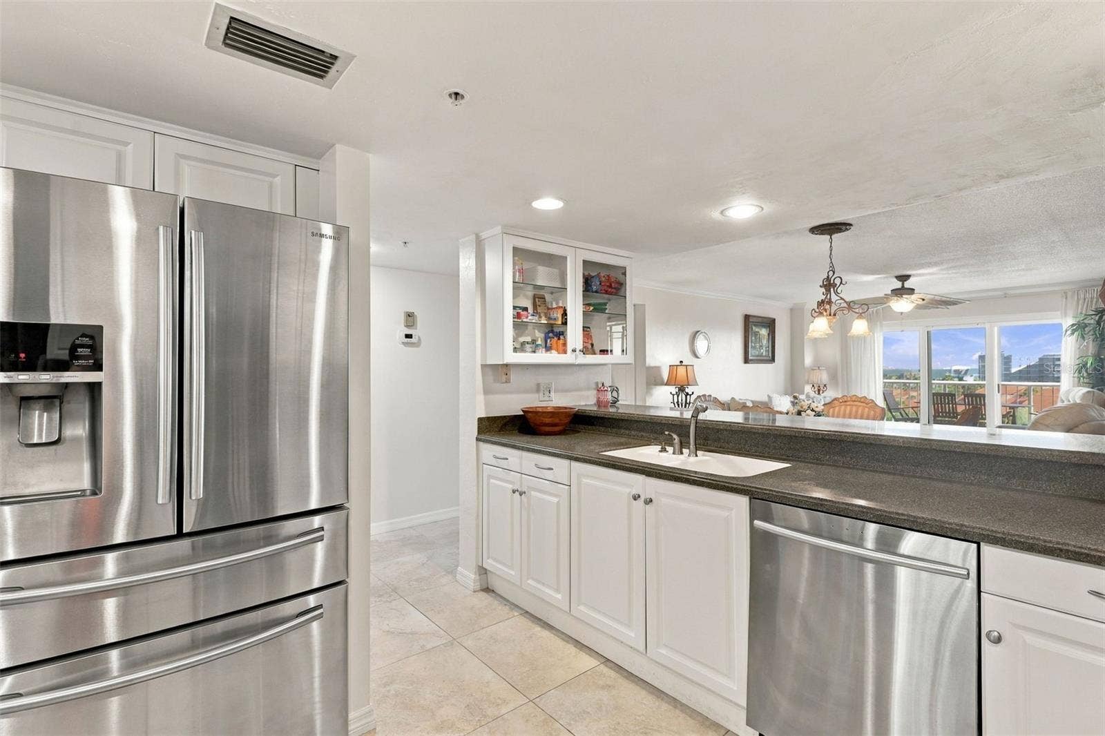 3 OCEANS WEST BOULEVARD, #7D7, Daytona Beach Shores, FL 32118
