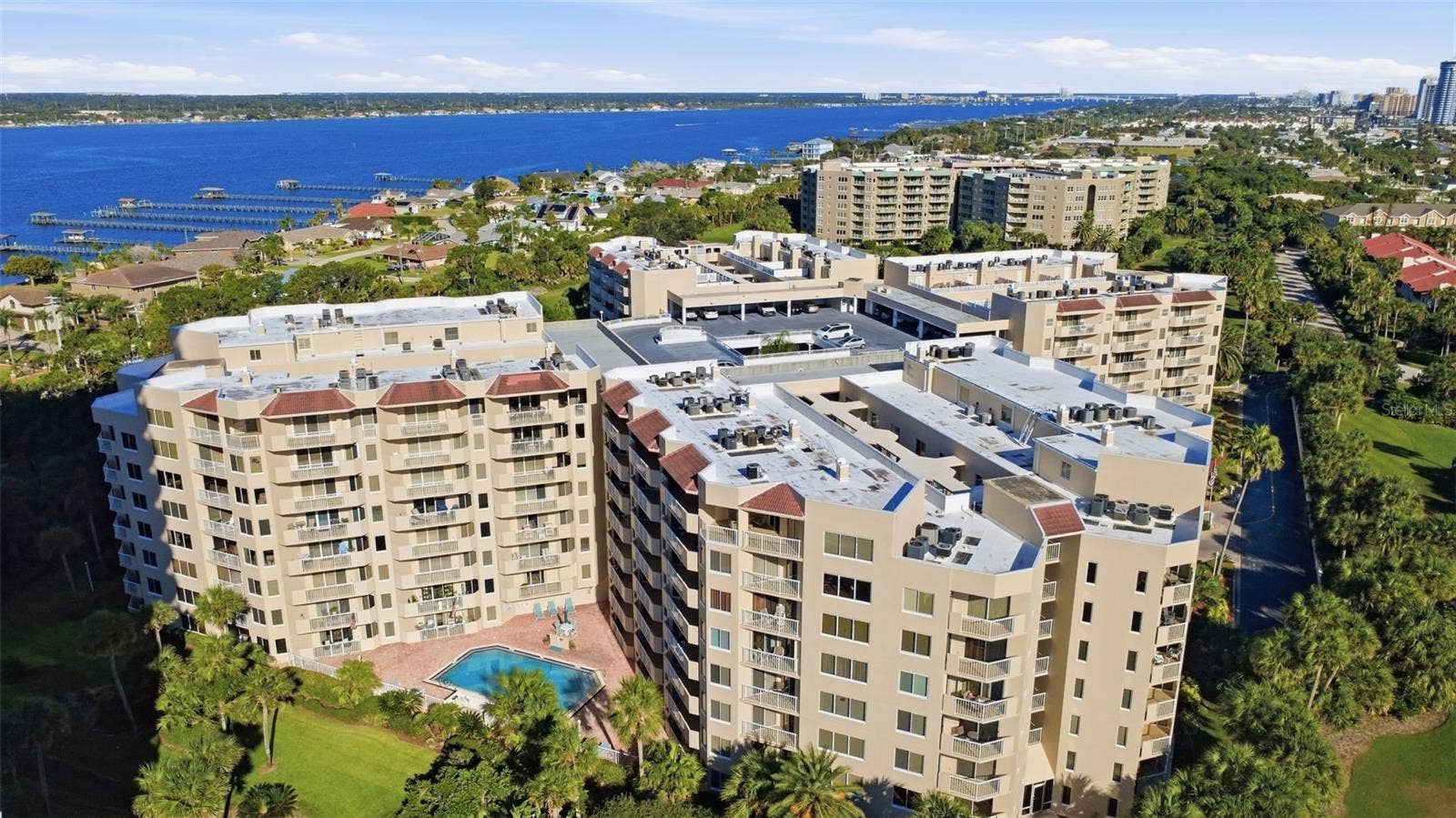 3 OCEANS WEST BOULEVARD, #7D7, Daytona Beach Shores, FL 32118