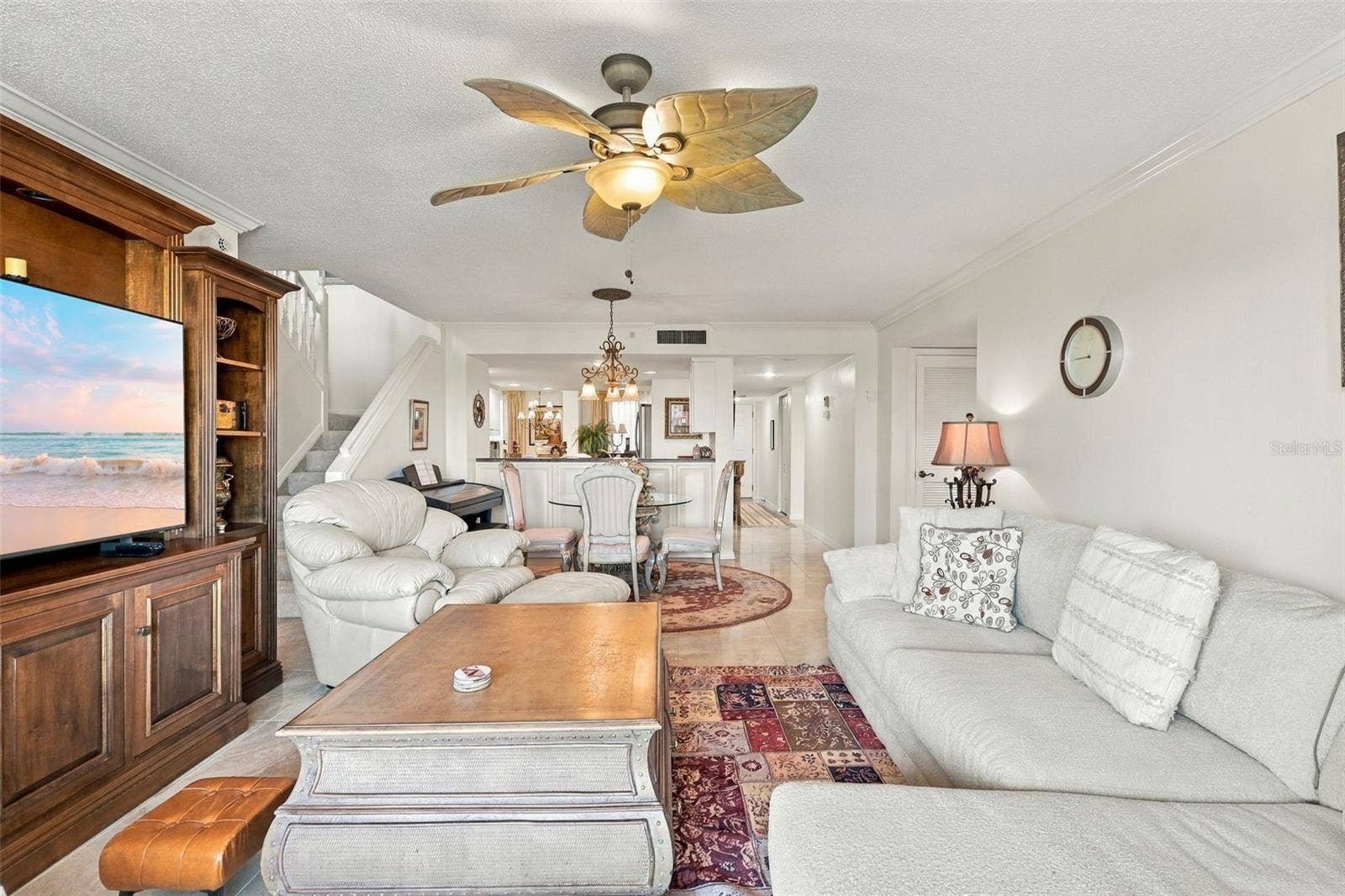 Main level living room