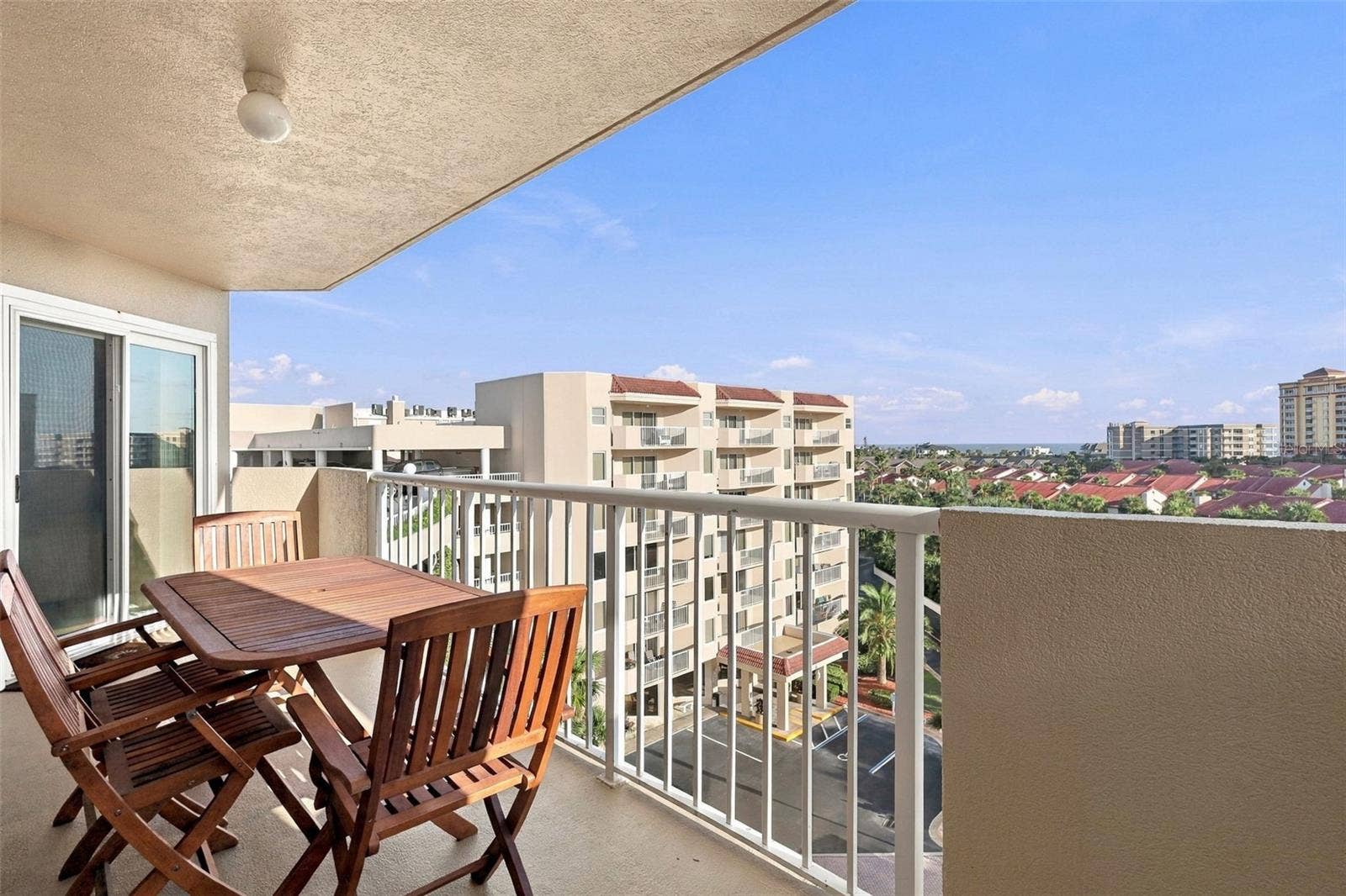 3 OCEANS WEST BOULEVARD, #7D7, Daytona Beach Shores, FL 32118