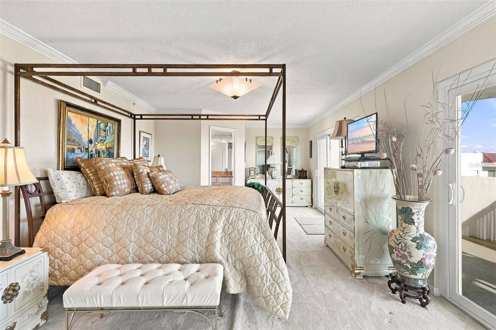 3 OCEANS WEST BOULEVARD, #7D7, Daytona Beach Shores, FL 32118